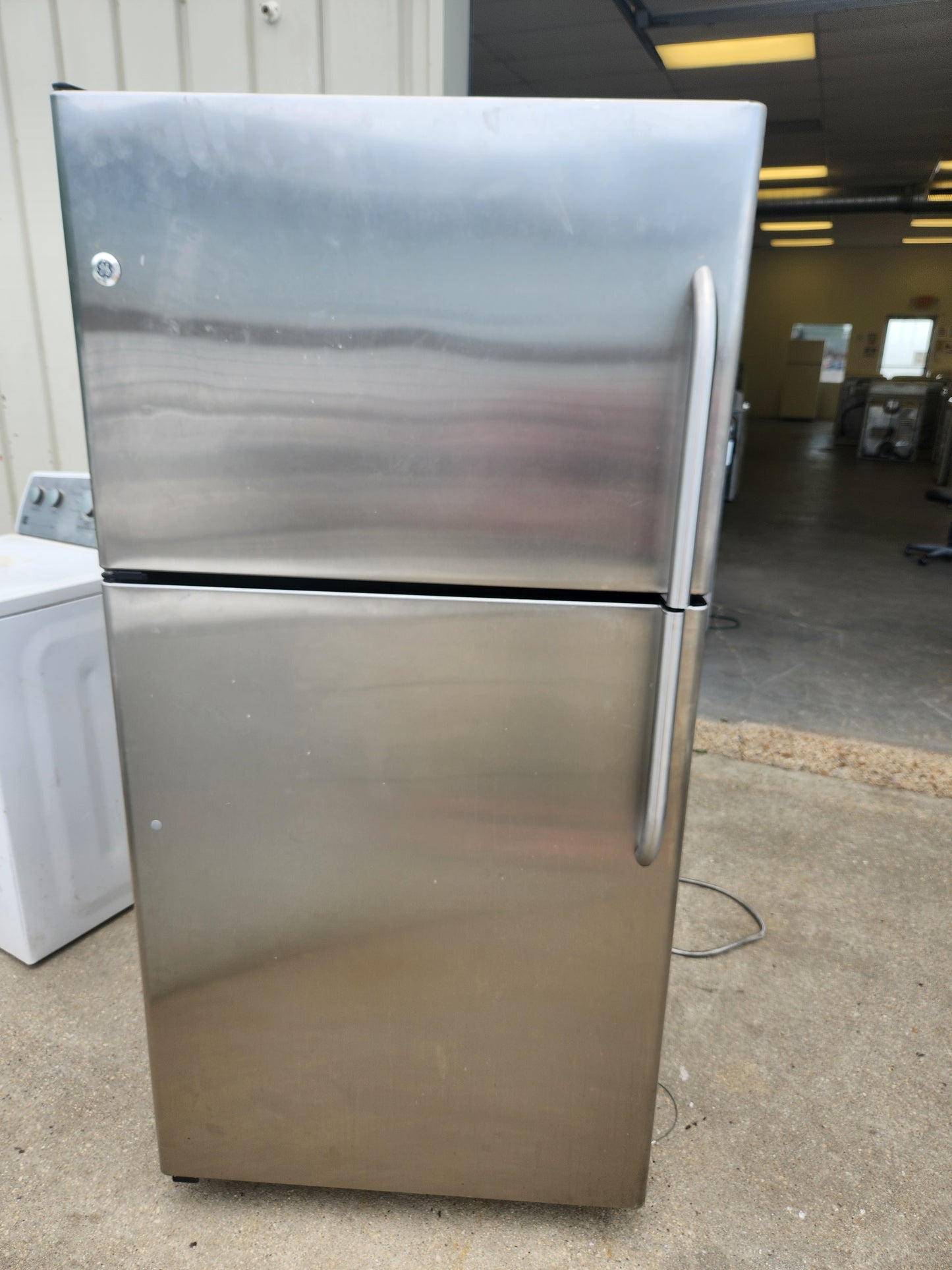 RTSS-1362. GE REFRIGERTOR