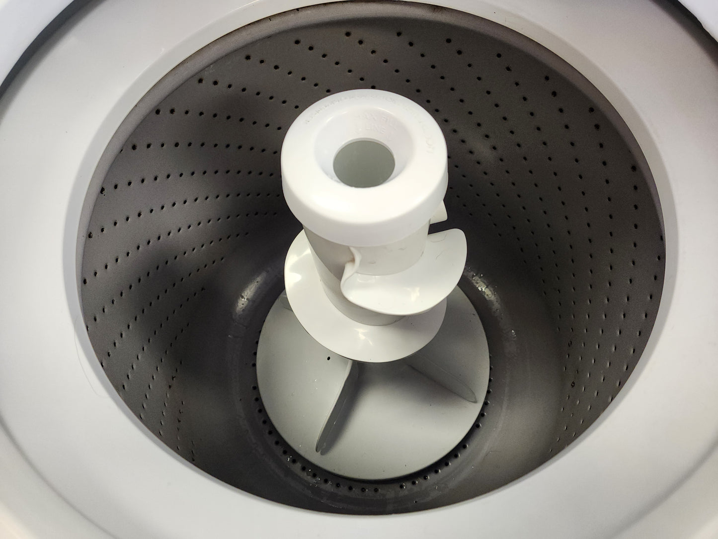AMANA USED WASHER W-0325 1 YEAR WARRANTY 3 REPAIRS IN 12 MONTH PERIOD IF PURCHASED AT $495