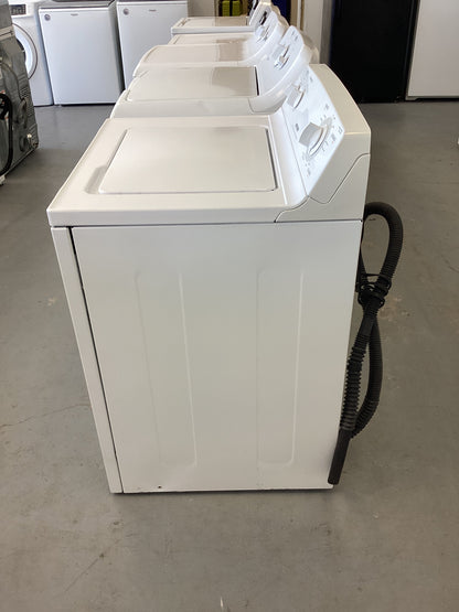 *W-756H HOTPOINT WASHER 90 days WARRANTY IF SERVICES ARE NEEDED YOU ARE RESPONSIBLE TO BRING IT BACK INTO THE STORE FOR SERVICES.