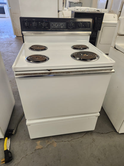 Sew840Q. Hotpoint stove white 30 days warranty stove does not come with a  power cord.